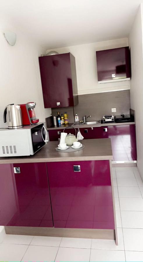 Sejour Cosy Au Bord Des Rives Du Lez, 2 Personnes, Wifi, Parking Prive Montpellier Exteriör bild